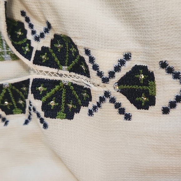 Rungolee White Blue Green Embroidered 3/4 Sleeve Tunic Size XL - Picture 15 of 16